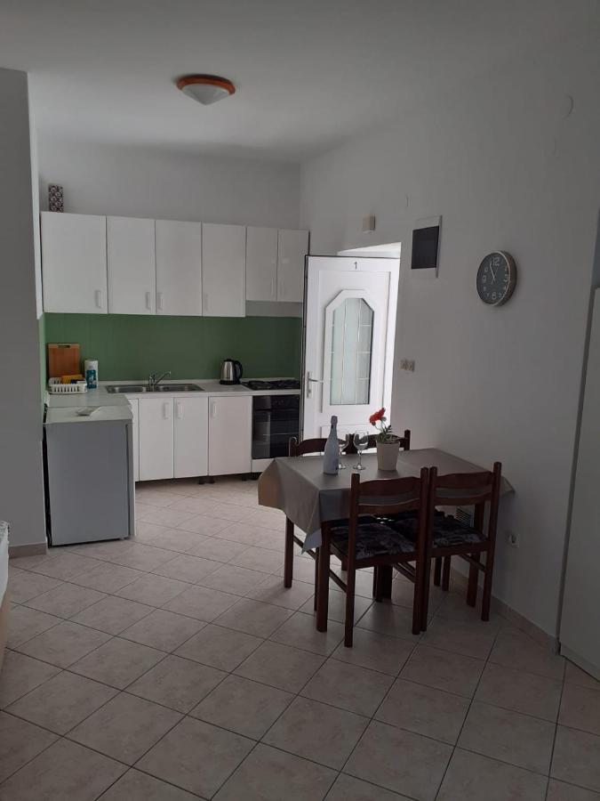 Apartments Vinea Башка-Вода Екстер'єр фото